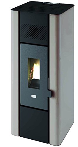 Cocina de pélets Punto Fuoco blanca de cuerpo rectangular y con una ventana de hogar pequeña
